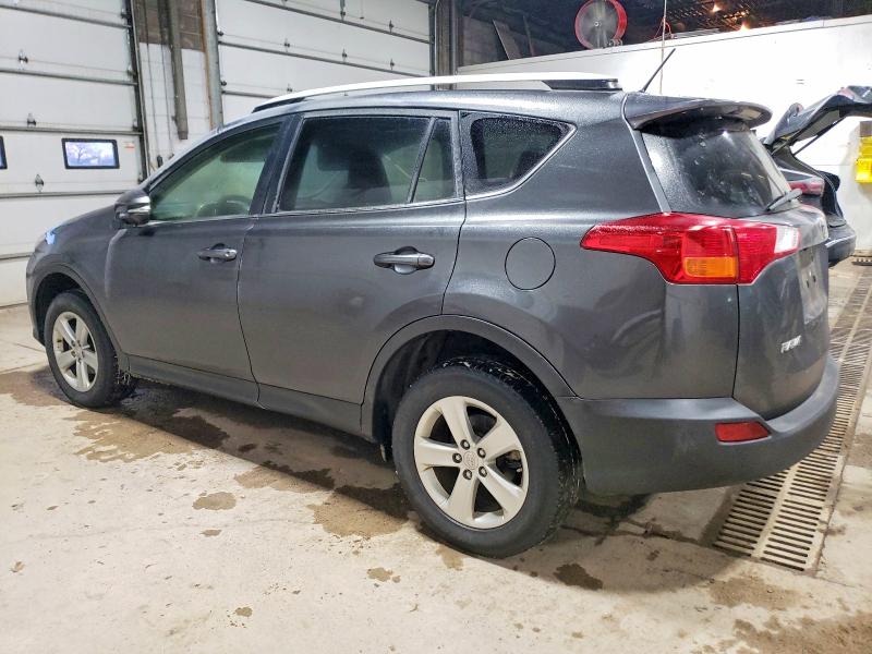 Photo 2 from auction – 2014 TOYOTA RAV4 XLE with VIN JTMRFREV3ED082692