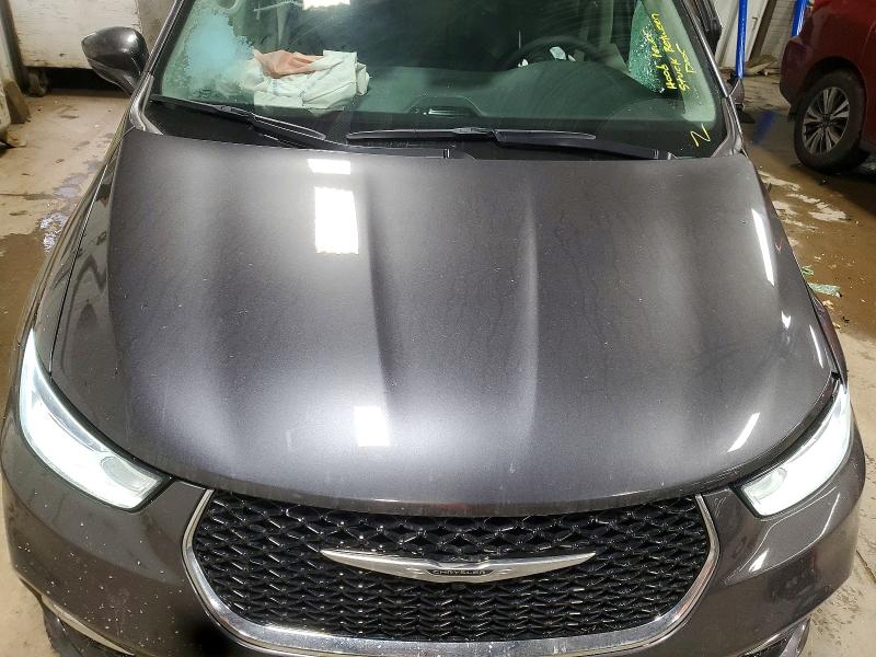 Photo 11 from auction – 2022 CHRYSLER PACIFICA H with VIN 2C4RC1L71NR223044