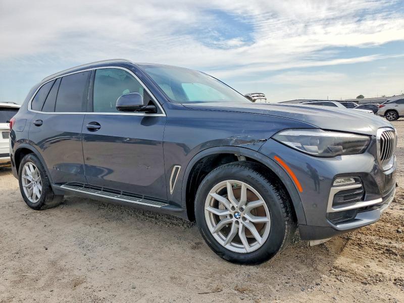 Photo 4 from auction – 2019 BMW X5 XDRIVE4 with VIN 5UXCR6C51KLL01650