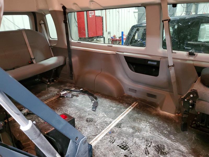 Photo 11 from auction – 2010 FORD ECONOLINE with VIN 1FBSS3BL3ADA74958