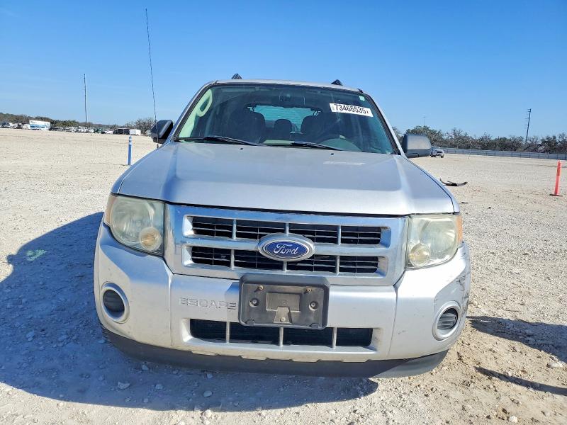 Photo 5 from auction – 2010 FORD ESCAPE XLS with VIN 1FMCU0C75AKA72324