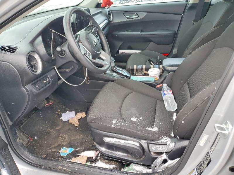 Photo 7 from auction – 2021 KIA FORTE FE with VIN 3KPF24AD5ME337239