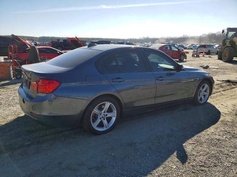 صورة رقم 3 من المزاد - 2013 BMW 328 XI مع VIN WBA3B3C51DF536388
