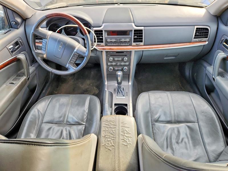 Photo 8 from auction – 2014 LINCOLN MKZ with VIN 3LNHL2GC2AR646482