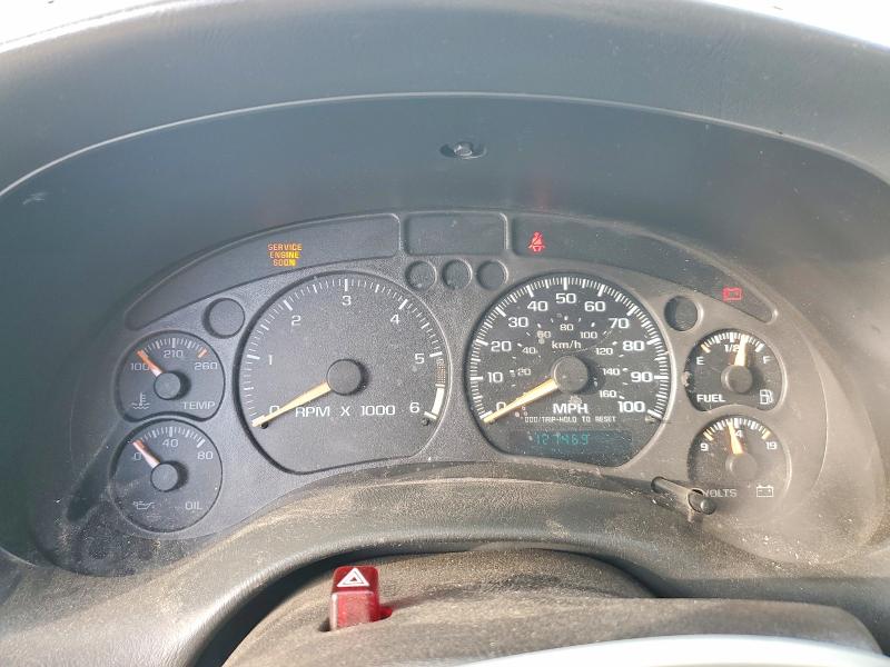 Photo 9 from auction – 2003 CHEVROLET BLAZER with VIN 1GNCT18X03K140156