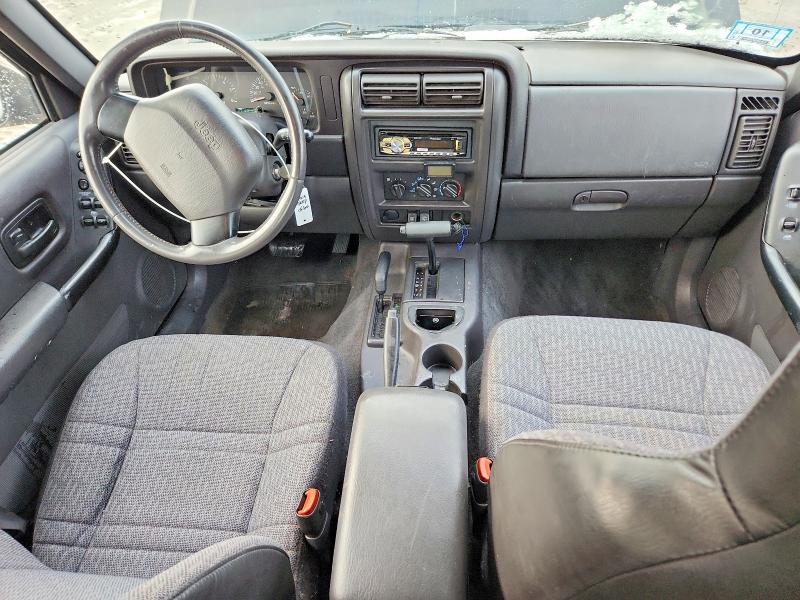 Photo 8 from auction – 2001 JEEP CHEROKEE S with VIN 1J4FF48S11L606309