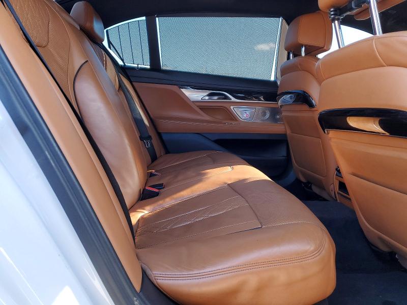 Photo 10 from auction – 2017 BMW 750 XI with VIN WBA7F2C54HG421736