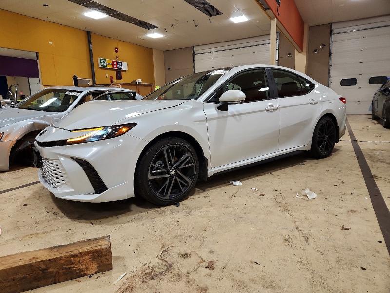 TOYOTA CAMRY XSE 2025 with VIN 4T1DAACK8SU633063 - Photo from auction
