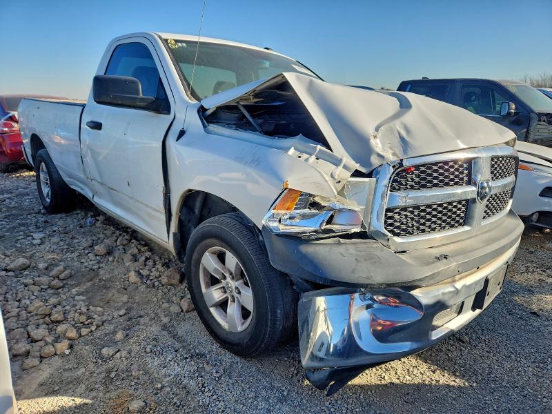 Photo 4 from auction – 2015 RAM 1500 ST with VIN 3C6JR6DG4FG609110