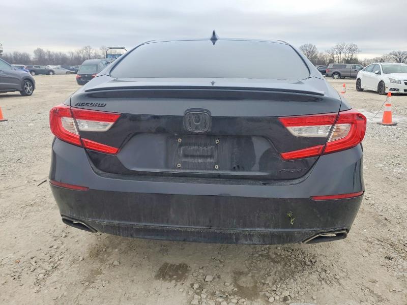 Photo 6 from auction – 2018 HONDA ACCORD SPO with VIN 1HGCV1F38JA205018