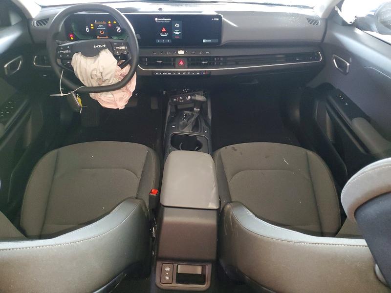 Photo 8 from auction – 2025 KIA K4 with VIN 3KPFT4DE3SE192779