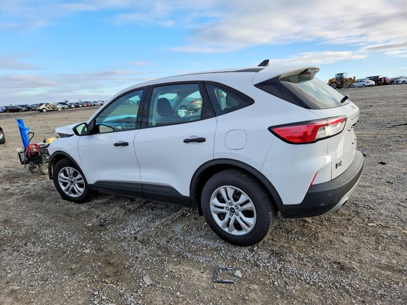 Photo 2 from auction – 2021 FORD ESCAPE S with VIN 1FMCU0F64MUB00903
