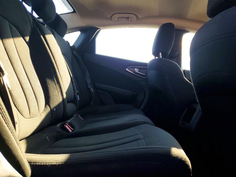 Photo 10 from auction – 2016 CHRYSLER 200 LIMITE with VIN 1C3CCCAB1GN169256