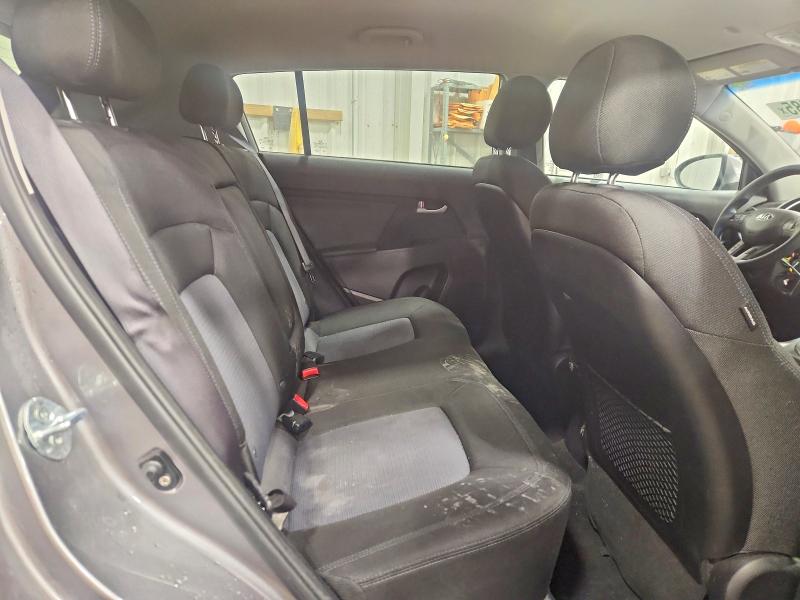 Photo 11 from auction – 2015 KIA SPORTAGE L with VIN KNDPB3AC0F7758570