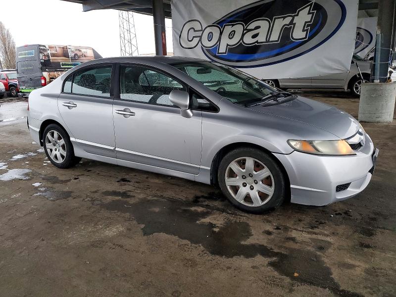Photo 4 from auction – 2010 HONDA CIVIC with VIN 19XFA1F59AE072386