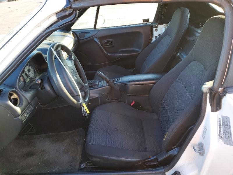 Photo 7 from auction – 1999 MAZDA MX-5 MIATA with VIN JM1NB3539X0121785