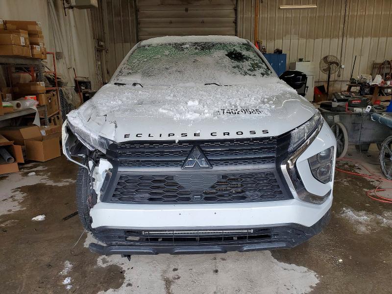 Photo 5 from auction – 2023 MITSUBISHI ECLIPSE CROSS with VIN JA4ATVAA5PZ003928