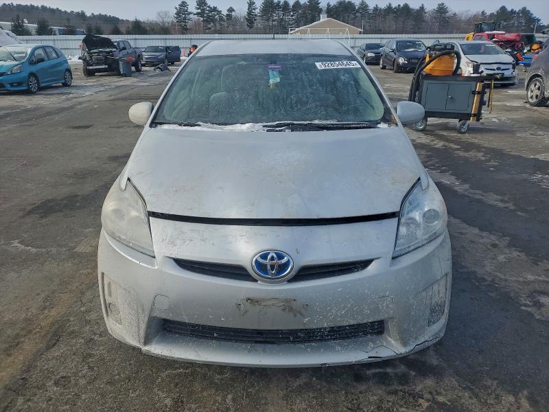 Photo 5 from auction – 2011 TOYOTA PRIUS with VIN JTDKN3DU8B5347641