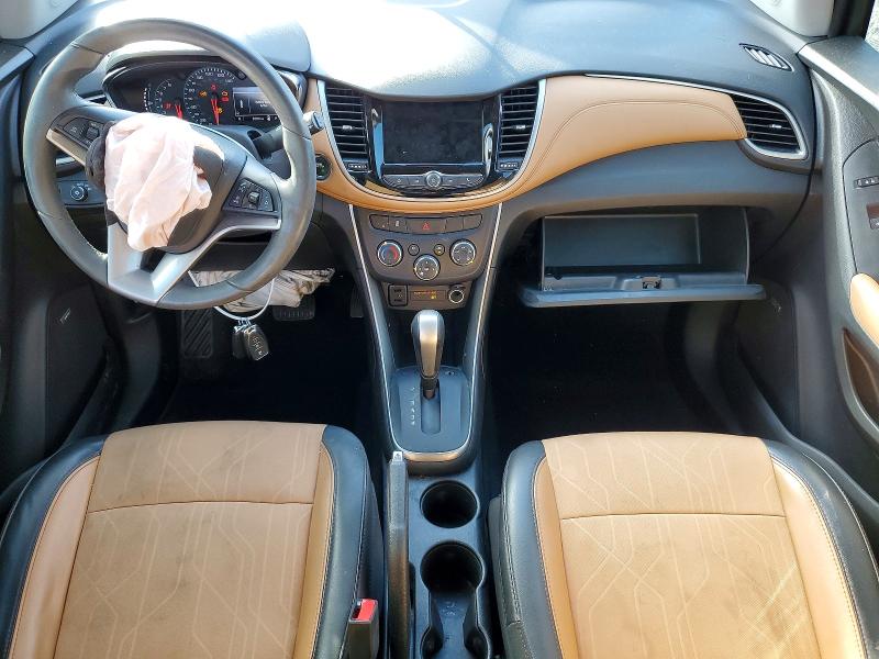 Photo 8 from auction – 2018 CHEVROLET TRAX with VIN 3GNCJLSB8JL289862