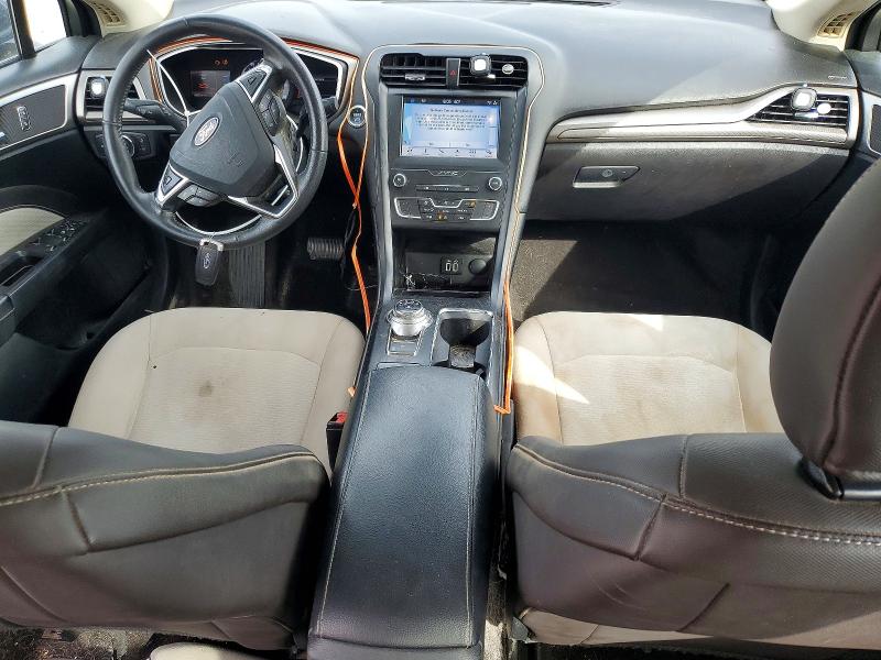 Photo 8 from auction – 2019 FORD FUSION with VIN 3FA6P0HD9KR114035