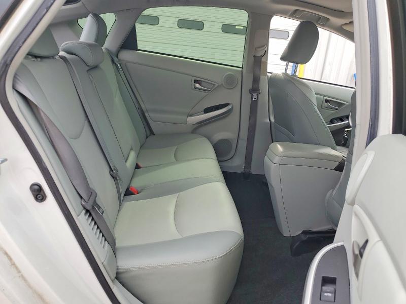 Photo 11 from auction – 2013 TOYOTA PRIUS with VIN JTDKN3DU5D5680091