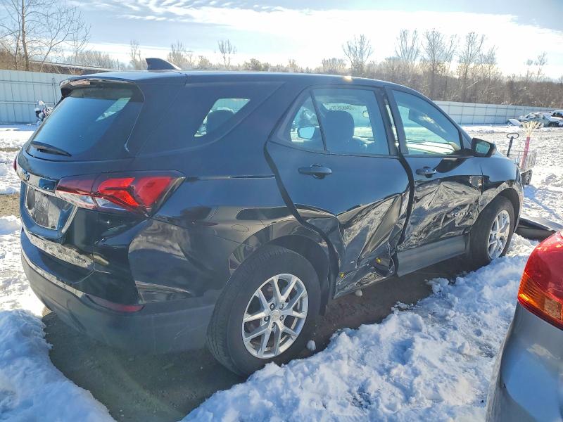 Photo 3 from auction – 2022 CHEVROLET EQUINOX LS with VIN 2GNAXSEV7N6109349