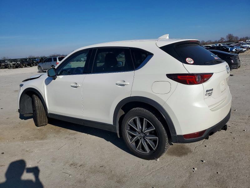 Photo 2 from auction – 2017 MAZDA CX-5 GRAND with VIN JM3KFBDL8H0157382