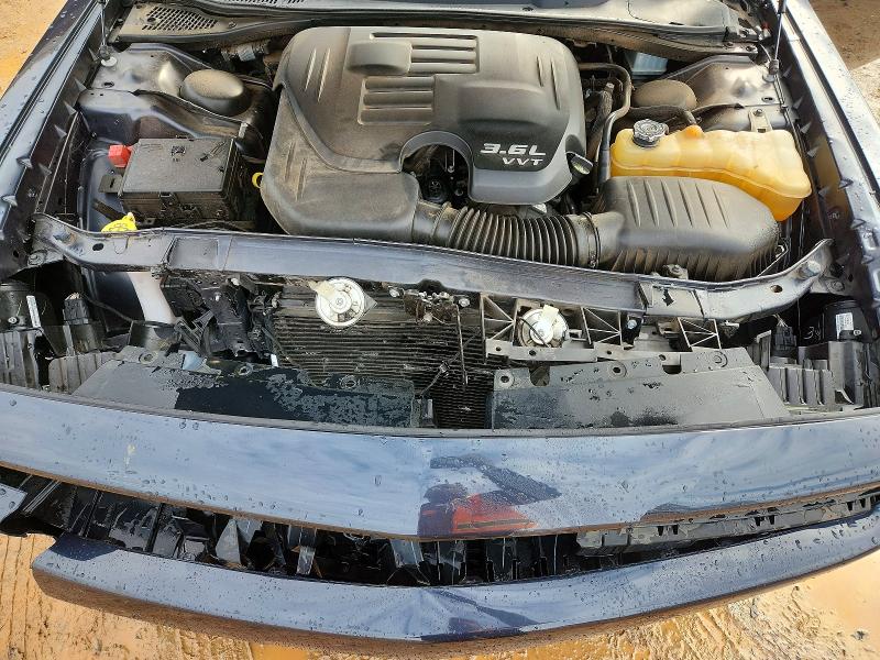 Photo 11 from auction – 2019 DODGE CHALLENGER with VIN 2C3CDZAG8KH674241