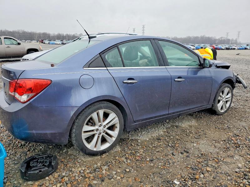 Photo 3 from auction – 2013 CHEVROLET CRUZE LTZ with VIN 1G1PG5SB0D7118304
