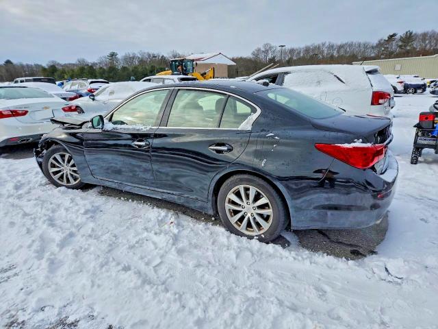 Photo 2 from auction – 2015 INFINITI Q50 BASE with VIN JN1BV7AR2FM400369