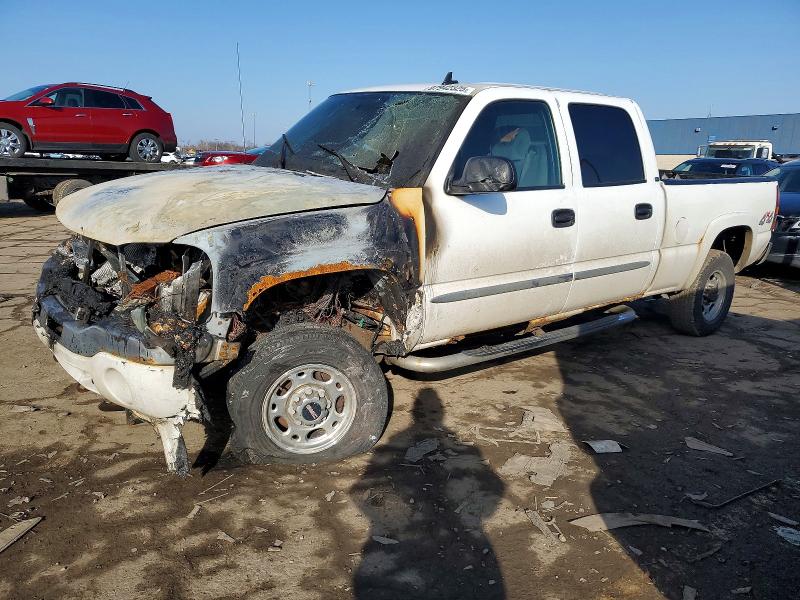 GMC NEW SIERRA 2000 with VIN 1GTEK19T1YE202170 - Photo from auction