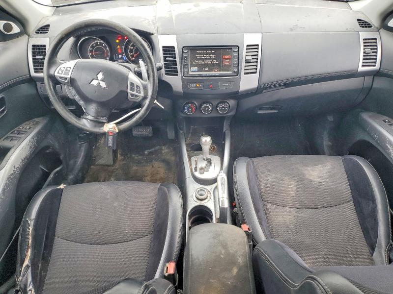 Photo 8 from auction – 2011 MITSUBISHI OUTLANDER with VIN JA4JT3AW2BU007487
