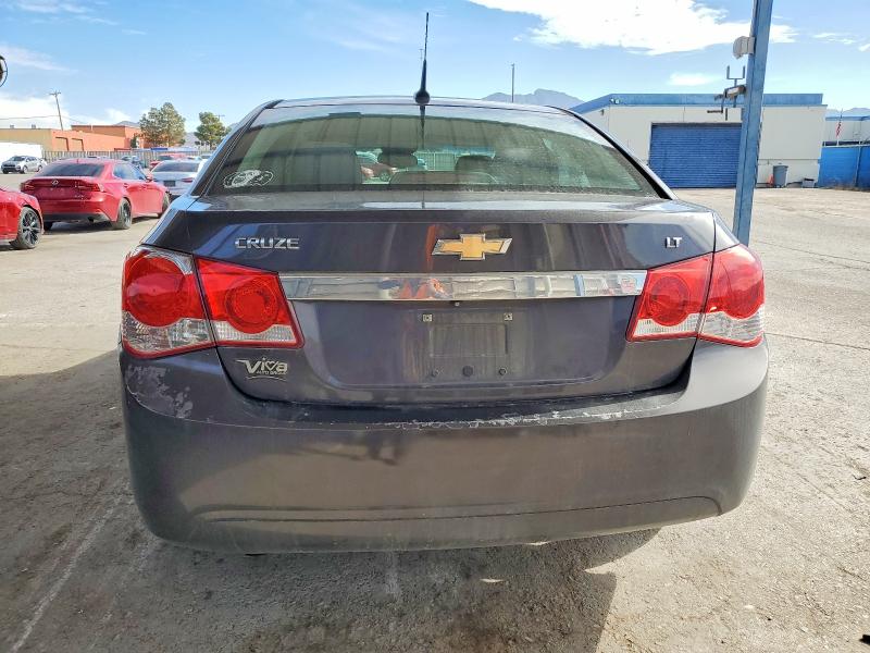Photo 6 from auction – 2014 CHEVROLET CRUZE with VIN 1G1PC5SB9E7112448