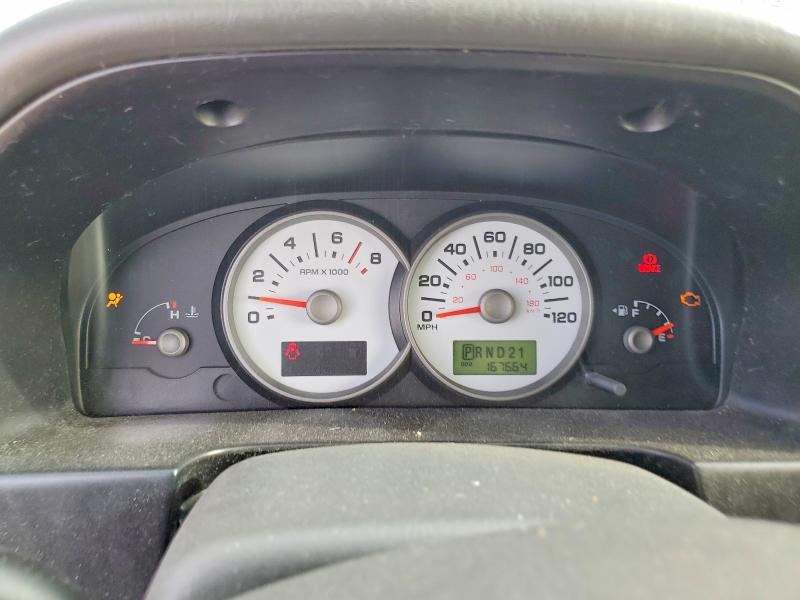 Photo 9 from auction – 2005 FORD ESCAPE XLT with VIN 1FMCU93155KA14025