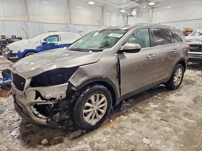 KIA SORENTO LX 2017 with VIN 5XYPGDA59HG189488 - Photo from auction