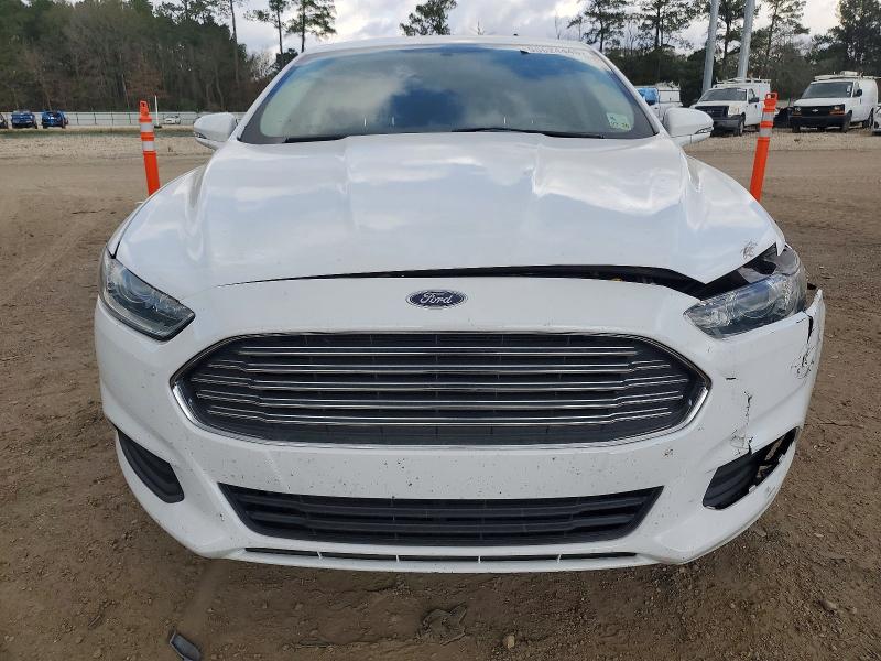 Photo 5 from auction – 2014 FORD FUSION SE with VIN 3FA6P0HD9ER140297