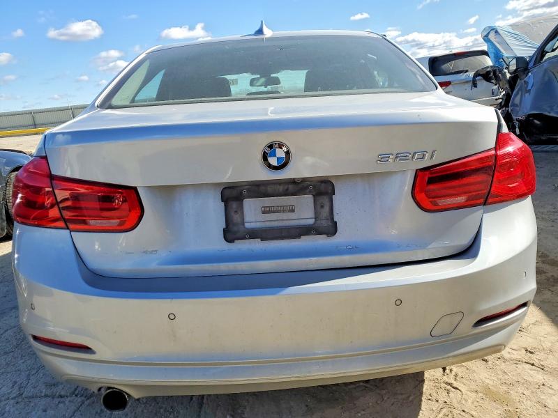 Photo 6 from auction – 2016 BMW 320 with VIN WBA8E1G5XGNU10908