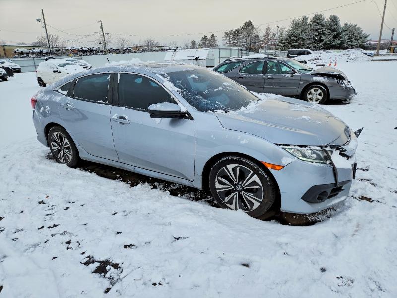 Photo 4 from auction – 2017 HONDA CIVIC with VIN 2HGFC1F75HH657509