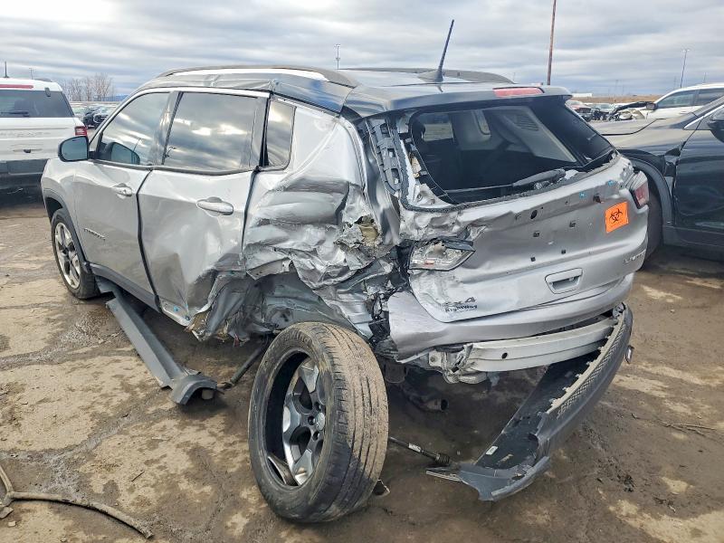 Photo 2 from auction – 2019 JEEP COMPASS with VIN 3C4NJDCB4KT638300