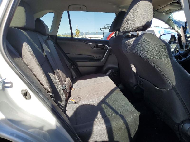 Photo 11 from auction – 2025 TOYOTA RAV4 LE with VIN 2T3K1RFV7SW437621