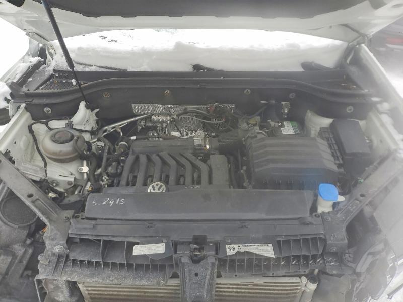 Photo 12 from auction – 2018 VOLKSWAGEN ATLAS with VIN 1V2LR2CA8JC525115