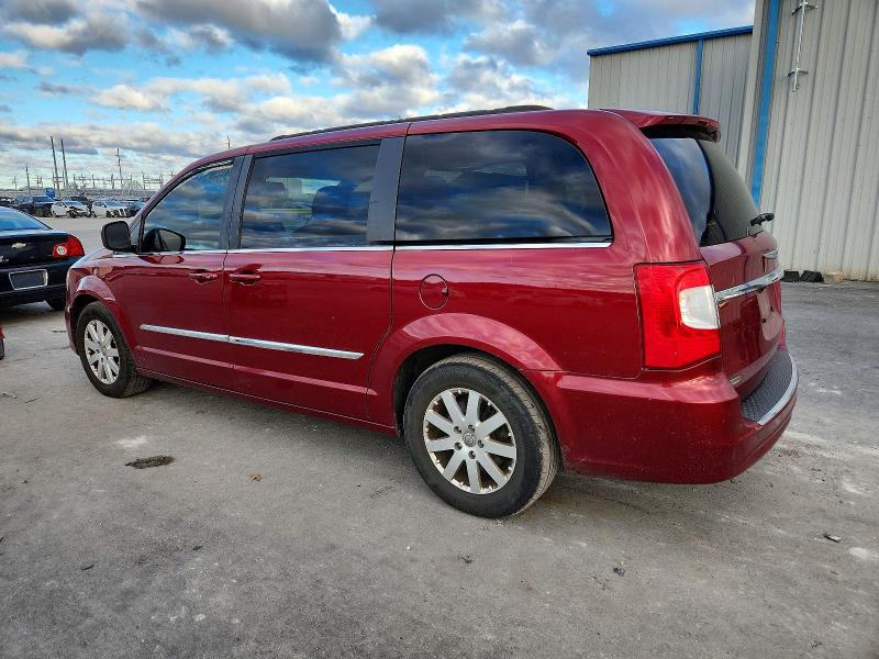 Photo 2 from auction – 2016 CHRYSLER TOWN & COU with VIN 2C4RC1BG2GR213045