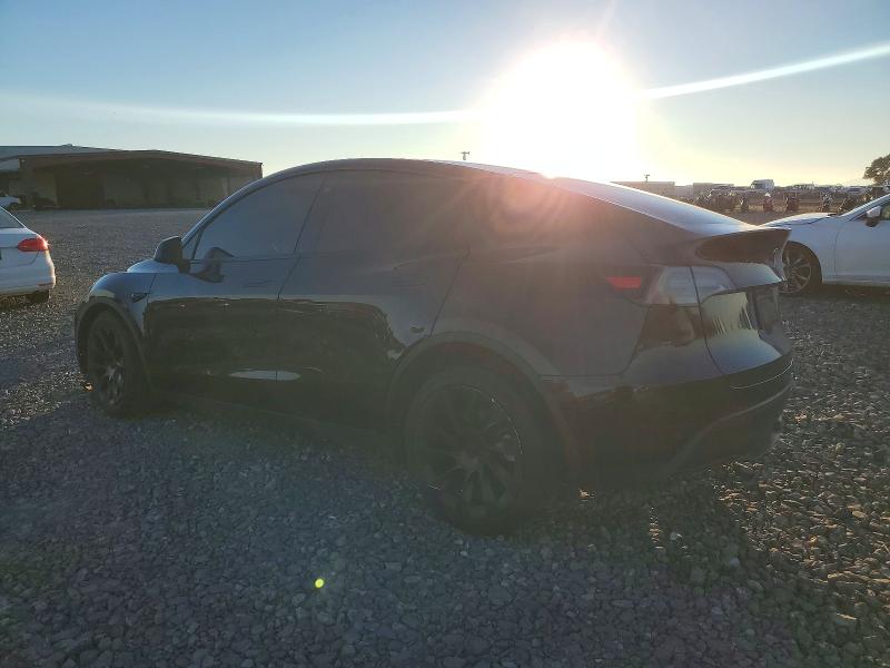 Photo 2 from auction – 2022 TESLA MODEL Y with VIN 7SAYGDEE3NF555532