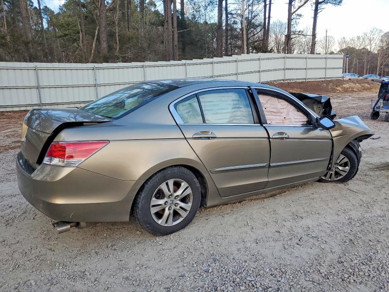 Photo 3 from auction – 2010 HONDA ACCORD LXP with VIN 1HGCP2F41AA154180