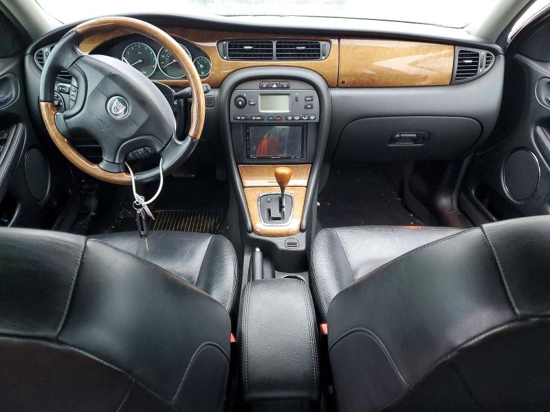 Photo 8 from auction – 2003 JAGUAR X-TYPE 2.5 with VIN SAJEA51D23XD44382