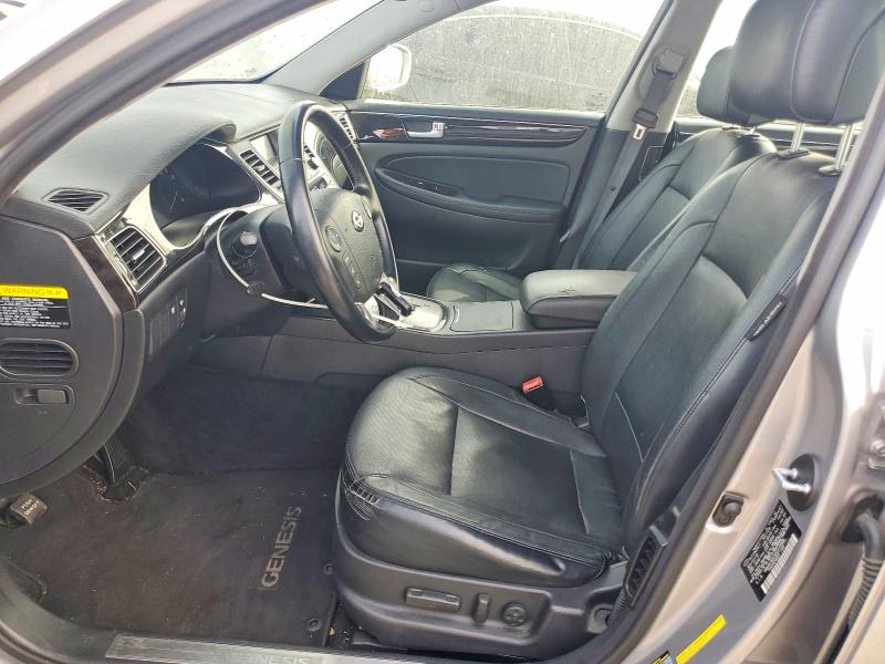 Photo 7 from auction – 2013 HYUNDAI GENESIS 3. with VIN KMHGC4DD3DU215005