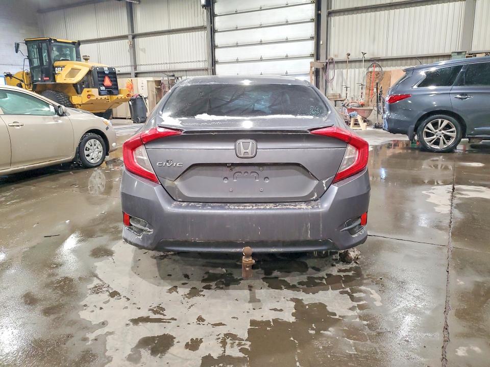صورة رقم 6 من المزاد - 2016 HONDA CIVIC EX مع VIN 2HGFC2F7XGH026923