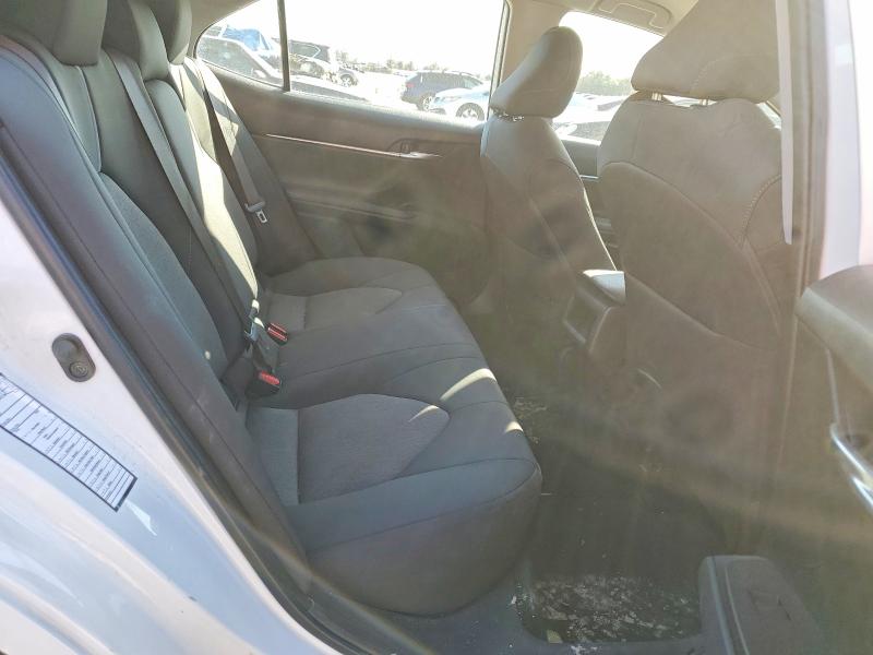 Photo 10 from auction – 2023 TOYOTA CAMRY with VIN 4T1C11AK5PU080961