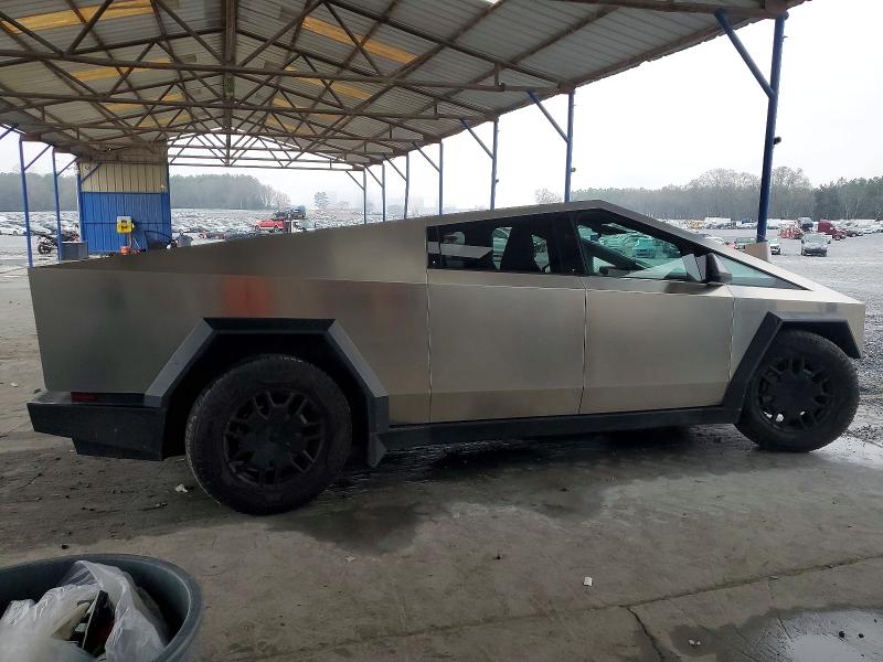 Photo 3 from auction – 2024 TESLA CYBERTRUCK with VIN 7G2CEHED1RA026043