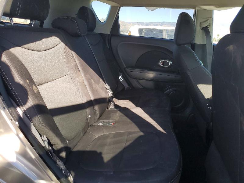 Photo 11 from auction – 2016 KIA SOUL with VIN KNDJN2A24G7375408